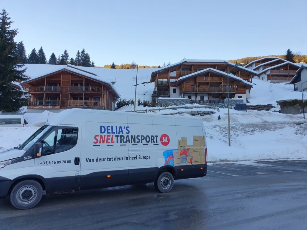 Deelzending Zuid-Europa, Delia's Sneltransport in actie