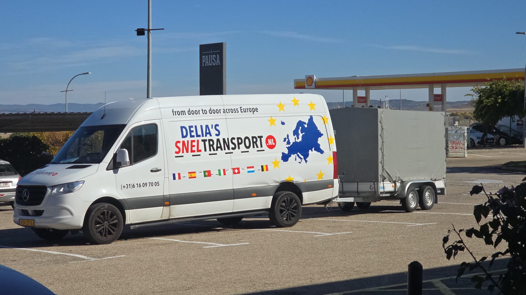 Sprinterbus van Delias Sneltransport